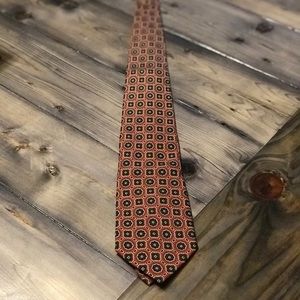 Vintage Roundtree & Yorke silk tie, great shape.